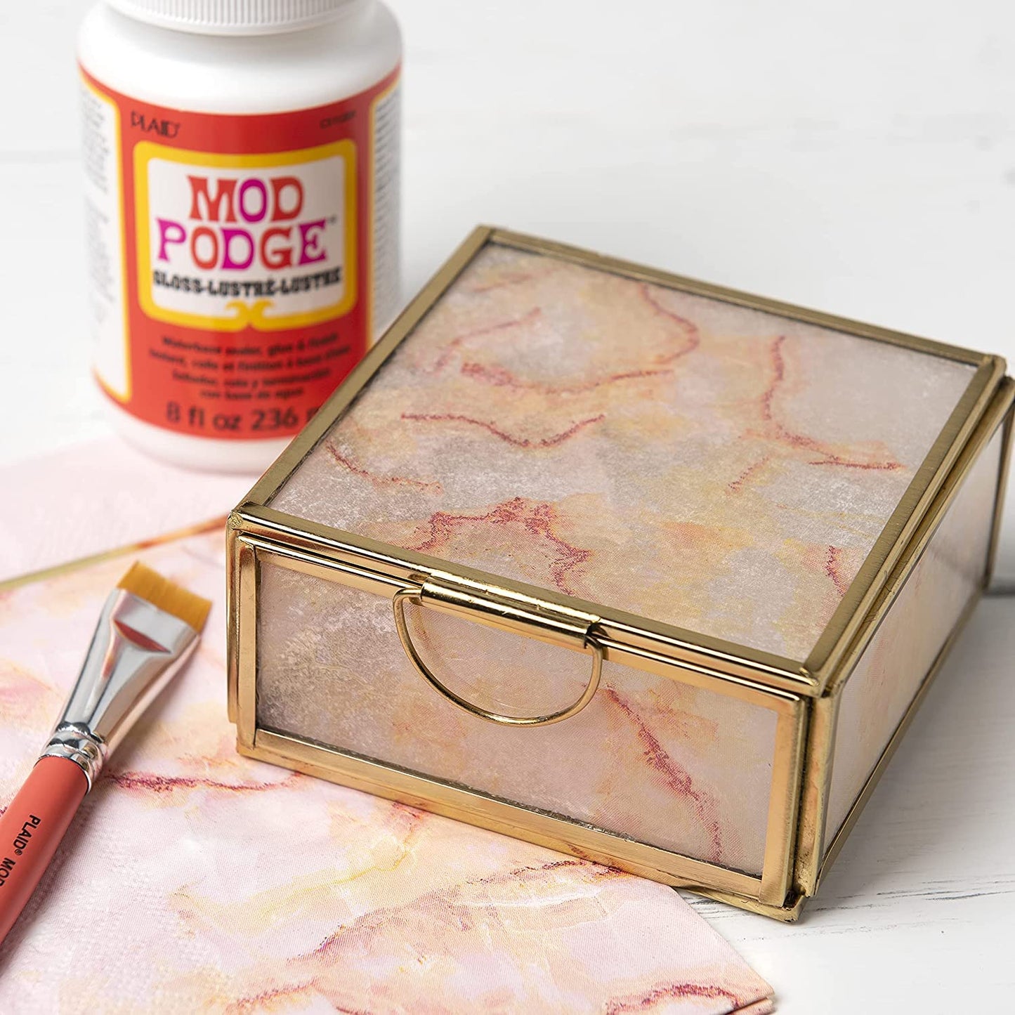 Plaid Crafts Mod Podge Waterbase Sealer, Glue and Finish, Gloss Finish, 59 ml